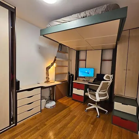 Beautiful In Trendy 11th Paris